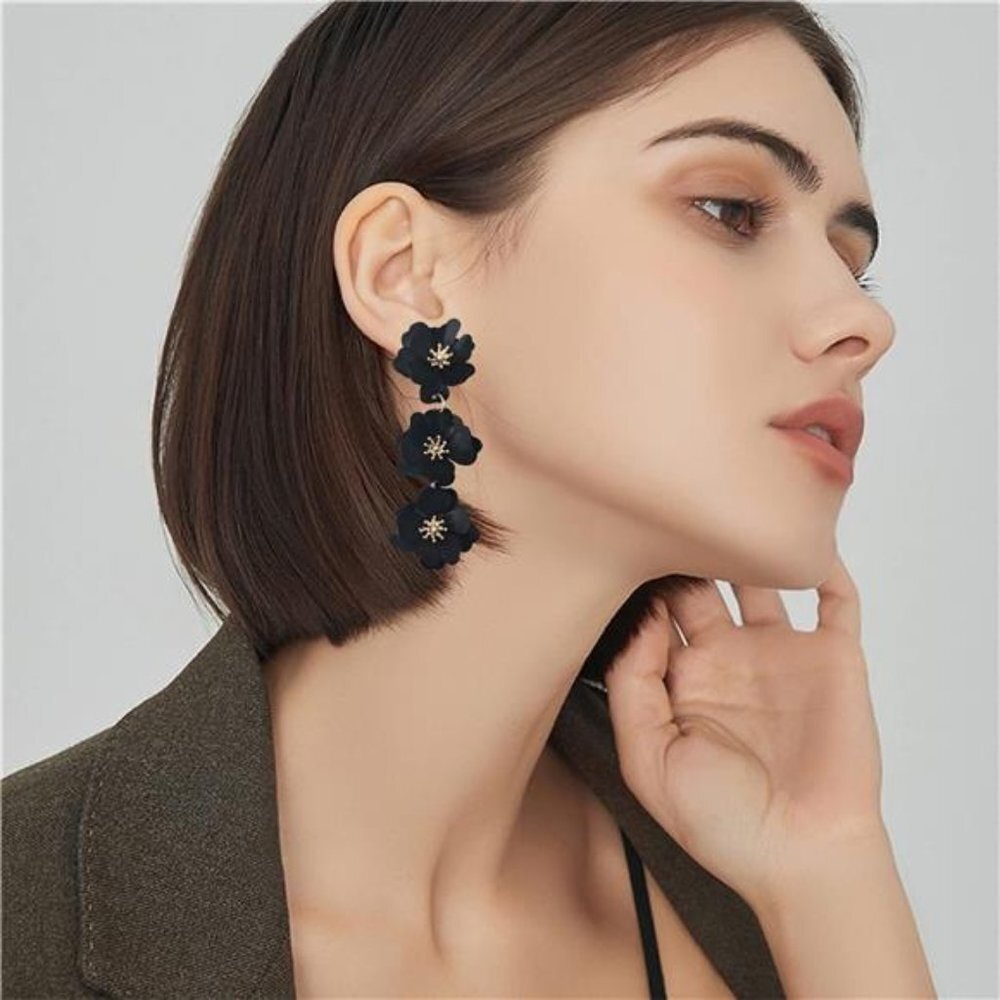 Black Matte‎ Flower Dangle Earrings Tiered Floral Drop Stud Chandelier Earrings